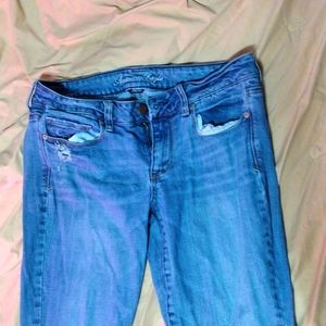 American eagle jeans with torn knee size 12 regular